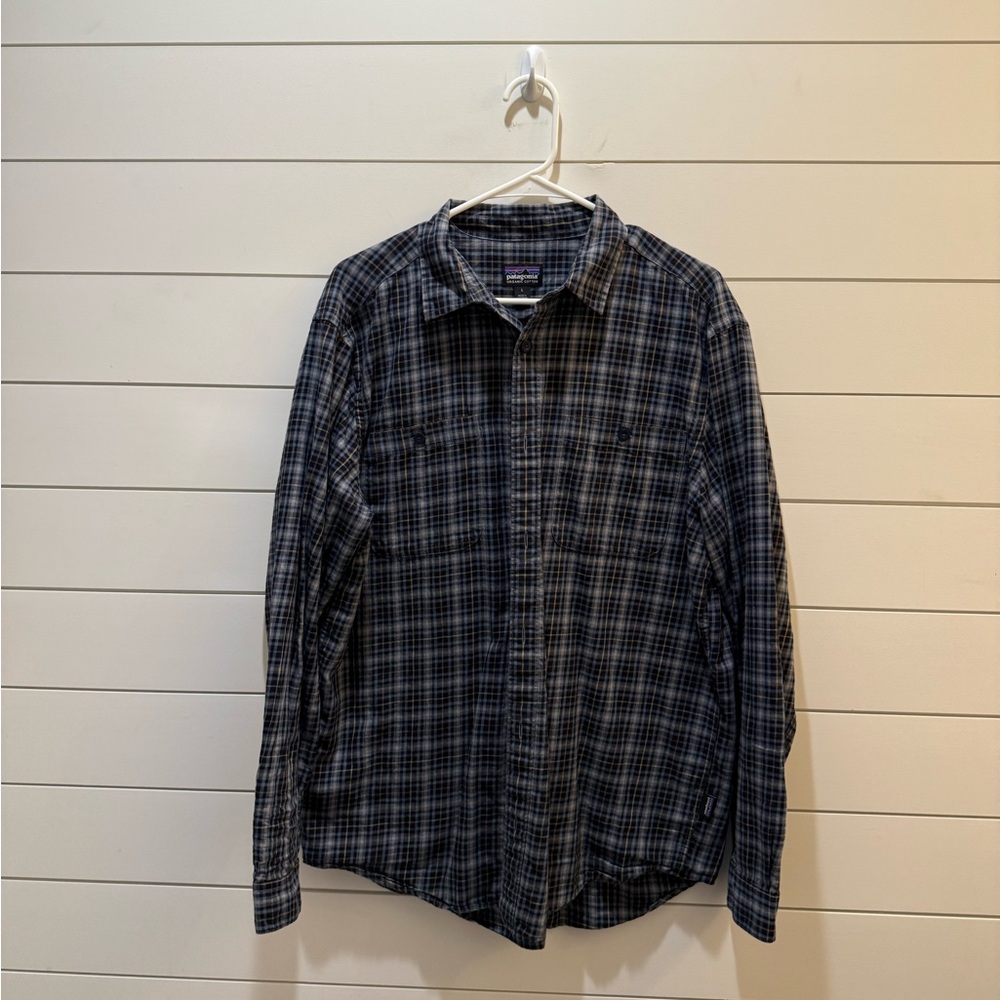 Patagonia Navy and Gray Plaid Shirt